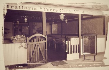 <a href='http://www.portaledelleosterie.it/andarosterie_cerca_dettaglio.php?id=776'><b>Trattoria Torre Carlo V</b> - porto empedocle (AG)</a>