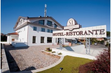<a href='http://www.portaledelleosterie.it/andarosterie_cerca_dettaglio.php?id=306'><b>Hotel Massimino</b> - Anguillara Sabazia (RM)</a>